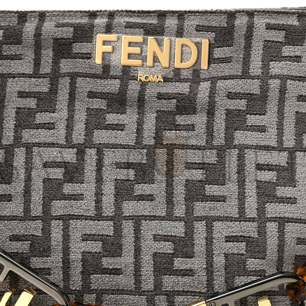 FENDI CHENILLE VITELLO SETA PLEXIGLASS FF FENDI O&#X27;LOCK ZIPPER ANTHRACITE ASFALTO (35*23*14cm)